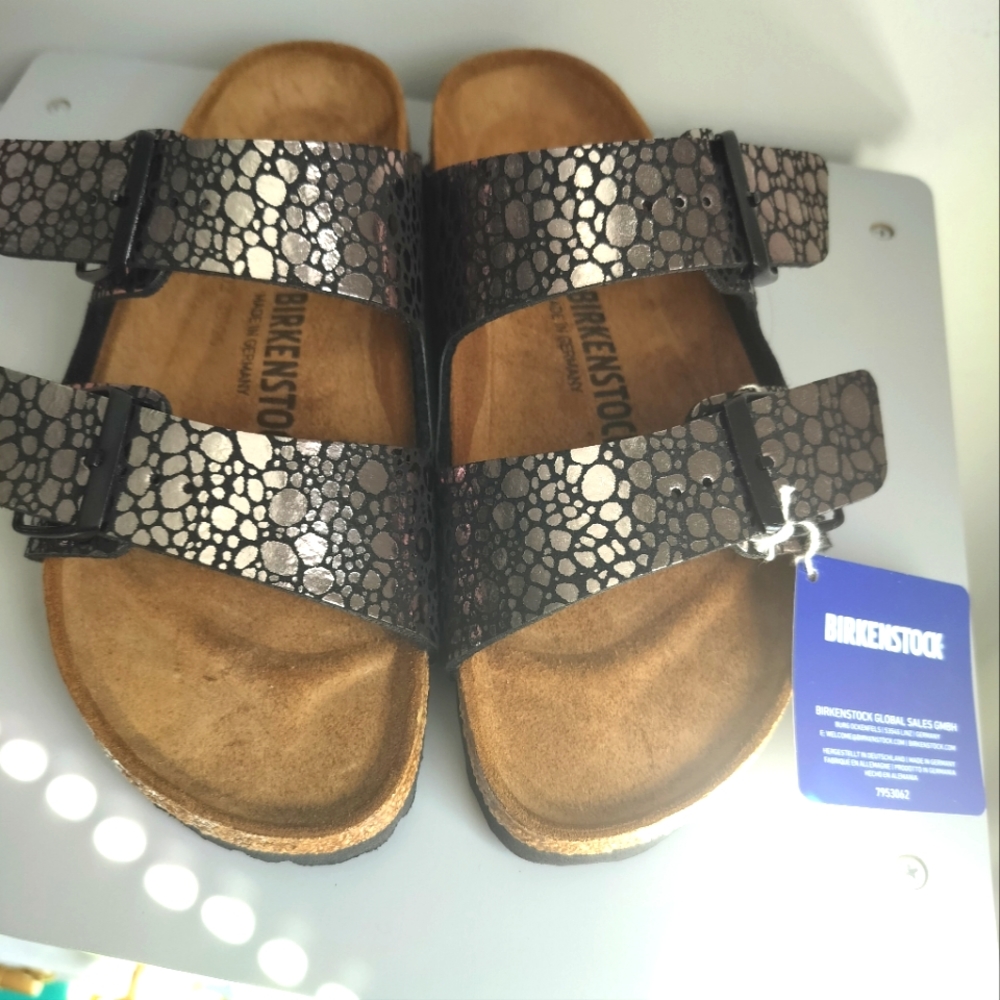 Nwt BIRKENSTOCK ArizonaBirko-Flor